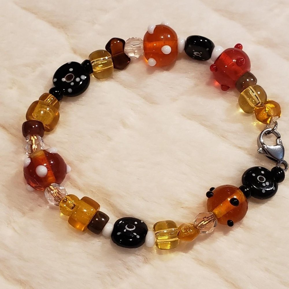 Retro Style Beaded Bracelet 7 inches long, Handmade